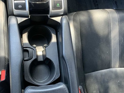 Used 2021 Honda Civic Sport image 22