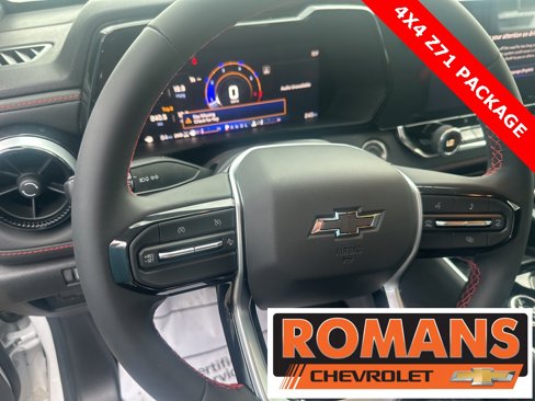 New 2025 Chevrolet Colorado Z71 image 11