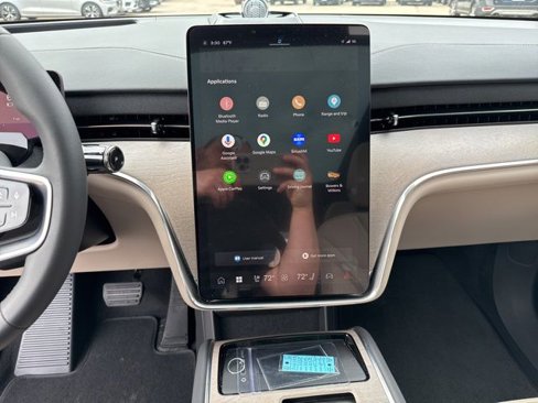 New 2025 Volvo EX90 Ultra image 9