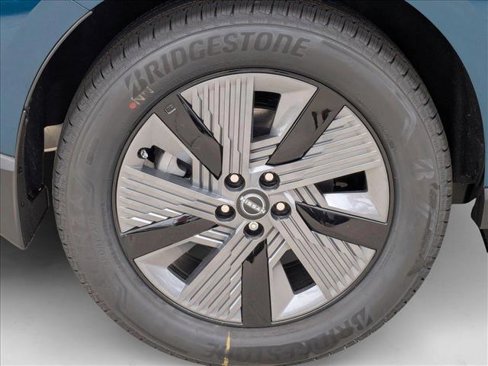 New 2025 Nissan Murano SL image 9