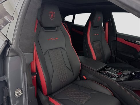 Used 2023 Lamborghini Urus S image 30