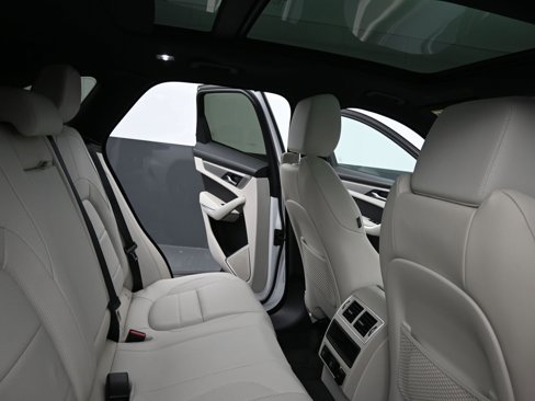 New 2026 Jaguar F-PACE R-Dynamic S image 14