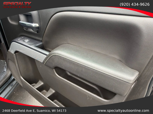 Used 2018 Chevrolet Silverado 1500 LT w/ All Star Edition image 33