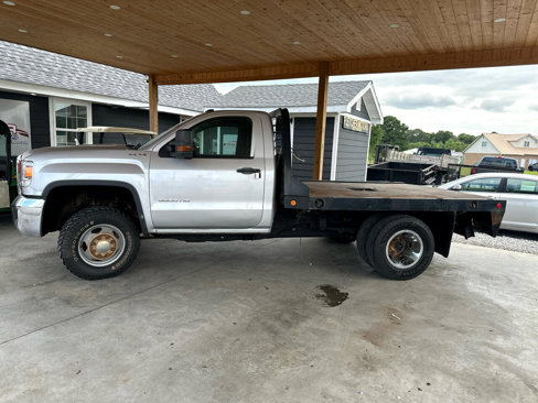 Used 2018 GMC Sierra 3500 4x4 Regular Cab w/ Sierra Convenience Package image 4