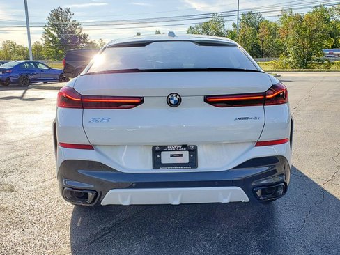 New 2026 BMW X6 xDrive40i w/ Climate Comfort Package image 4