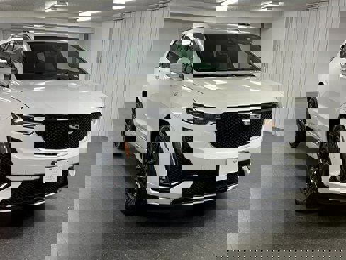 Certified 2022 Cadillac XT6 Sport w/ Technology Package image 27