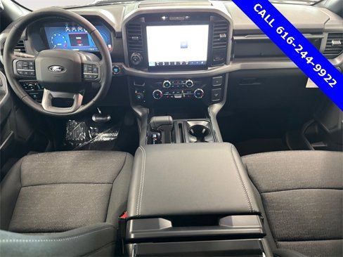New 2025 Ford F150 XLT image 15