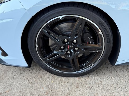 Used 2021 Chevrolet Corvette Stingray Preferred Cpe w/ Z51 Performance Package image 20
