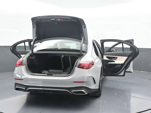 Used 2025 Mercedes-Benz E 350 Sedan image 85