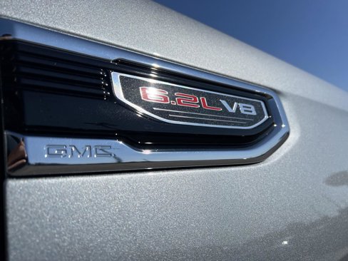 New 2026 GMC Sierra 1500 Denali image 3