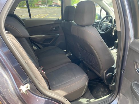 Used 2019 Chevrolet Trax LS w/ Tint and Cruise Package image 20
