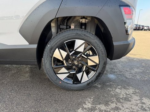 New 2025 Hyundai Kona SEL image 25
