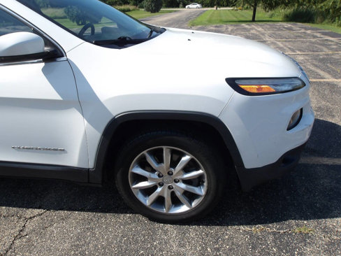 Used 2014 Jeep Cherokee Limited image 30