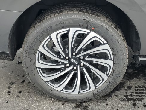 New 2025 Lincoln Navigator Black Label image 5