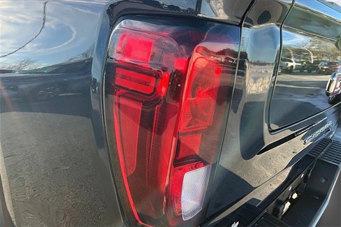 Used 2023 GMC Sierra 1500 SLE image 29