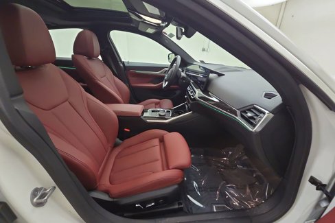 Used 2024 BMW i4 xDrive40i w/ Premium Package image 29
