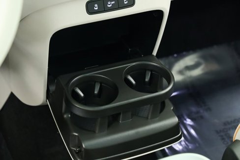 New 2025 Volkswagen ID. Buzz 1st Edition image 20