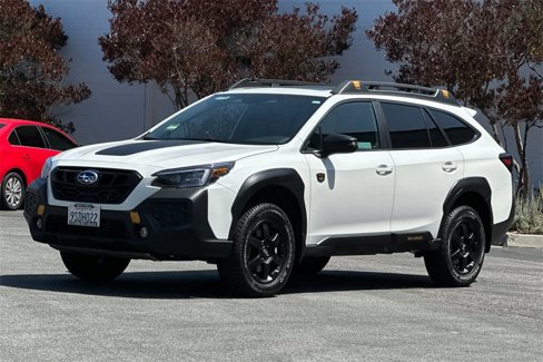 Used 2025 Subaru Outback Wilderness image 8