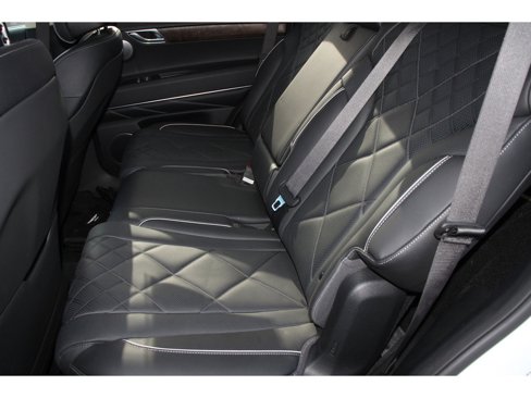 Used 2025 Genesis GV80 3.5T Prestige image 12