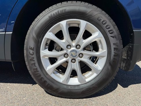 Used 2020 Chevrolet Equinox LT image 48