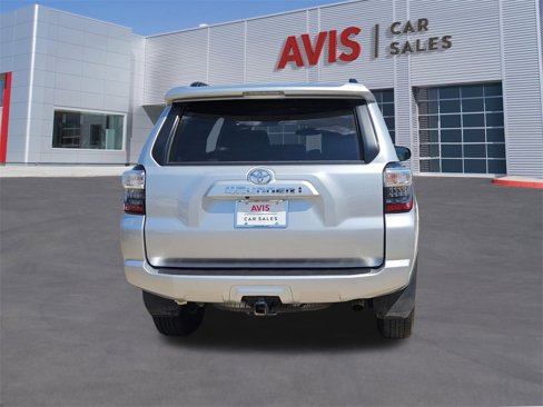Used 2024 Toyota 4Runner SR5 Premium image 7