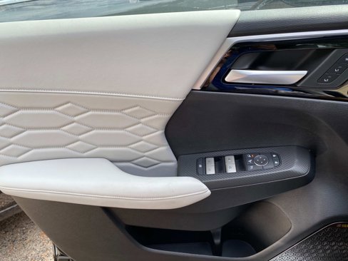 New 2025 Mitsubishi Outlander AWD image 15