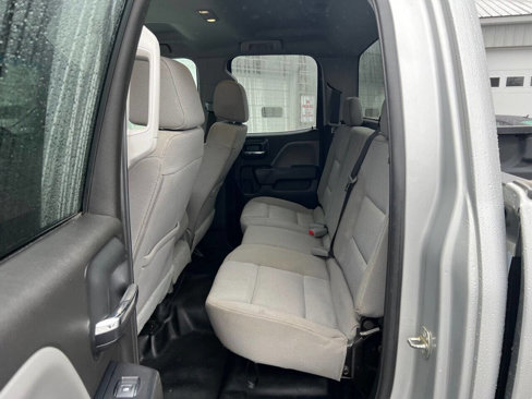 Used 2019 Chevrolet Silverado 2500 W/T image 16