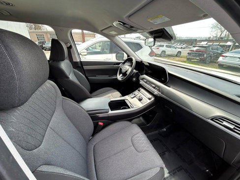 Used 2022 Hyundai Palisade SE w/ Cargo Package image 5
