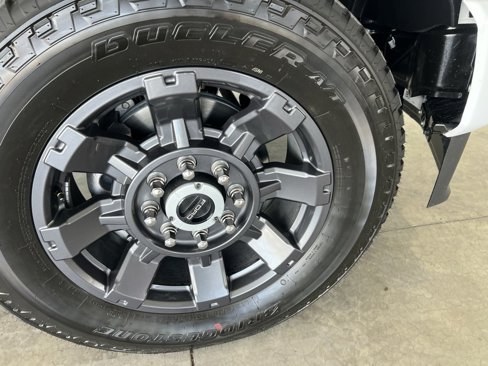 New 2026 Ford F250 4x4 Crew Cab Super Duty image 25