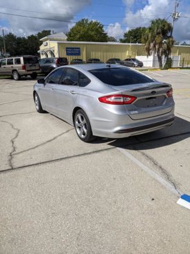 Used 2013 Ford Fusion SE image 3
