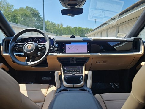 New 2026 Porsche Cayenne Coupe image 9