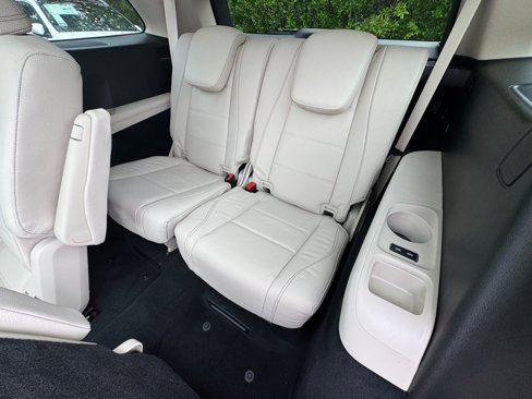 New 2026 Mercedes-Benz GLS 450 4MATIC image 26