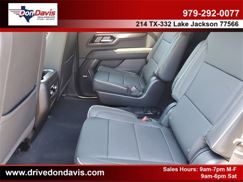 New 2026 GMC Yukon Elevation image 12