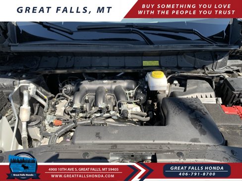 Used 2024 Nissan Pathfinder SV image 12