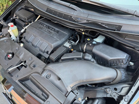 Used 2015 Honda Odyssey Touring Elite image 19
