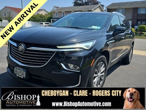Used 2022 Buick Enclave Essence image 1