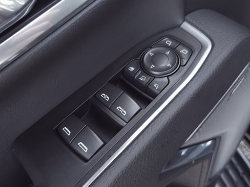 New 2025 GMC Sierra 3500 Denali w/ Denali Reserve Package image 26