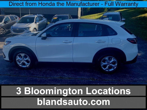 Used 2025 Honda HR-V LX image 1