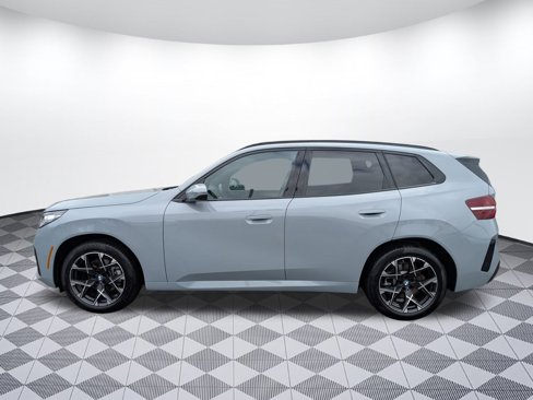 Certified 2025 BMW X3 xDrive30i image 2