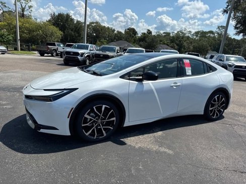 New 2026 Toyota Prius Plug-In Hybrid image 5