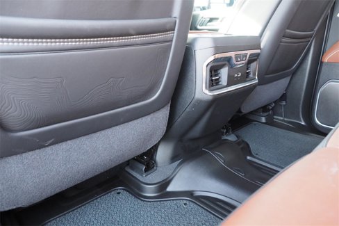 Used 2025 GMC Sierra 3500 Denali Ultimate image 22
