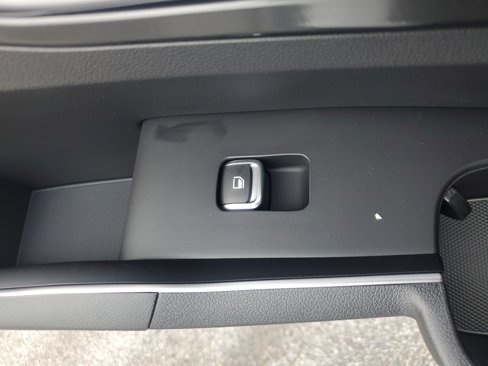 New 2026 Kia Sorento LX image 14
