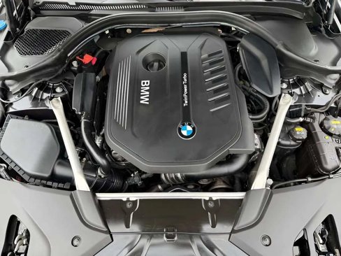 Used 2018 BMW 540i xDrive w/ M Sport Package image 30