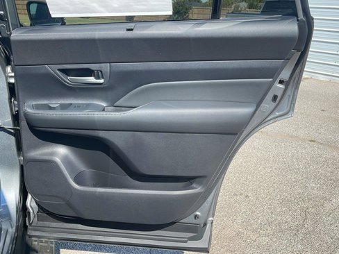 New 2026 Toyota Grand Highlander AWD Hybrid image 15