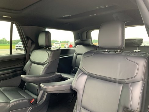 New 2025 Ford Expedition Platinum w/ Stealth Appearance Package image 13