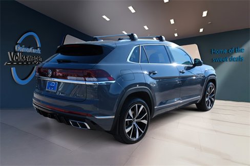 New 2026 Volkswagen Atlas Cross Sport SEL Premium R-Line image 4