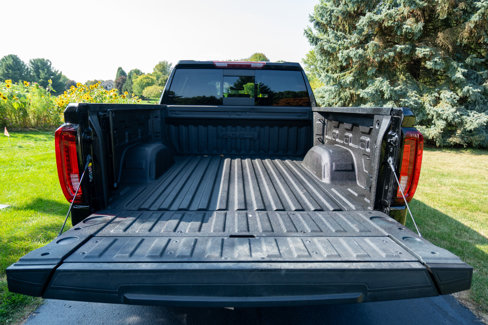 Used 2023 GMC Sierra 1500 AT4 image 35