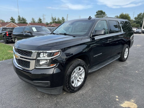 Used 2019 Chevrolet Suburban LT image 3