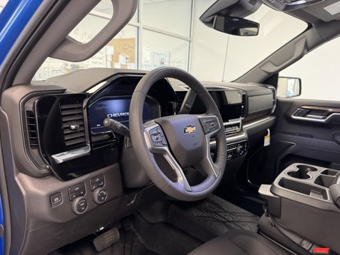 New 2025 Chevrolet Silverado 1500 LT image 9