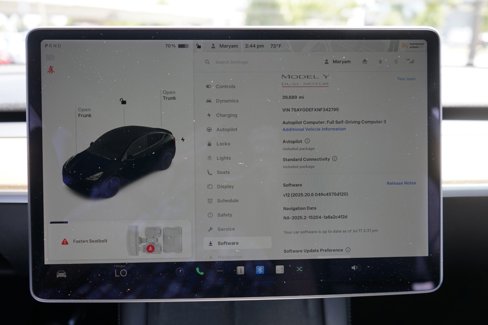 Used 2022 Tesla Model Y Performance image 24